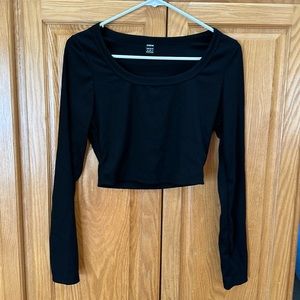 Long Sleeved Black Crop Top